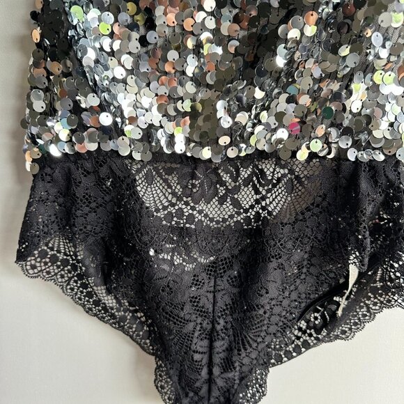 NWOT Free People x Intimately WOMEN'S BODYSUIT M S Main Character sequins LACE - Picture 9 of 15